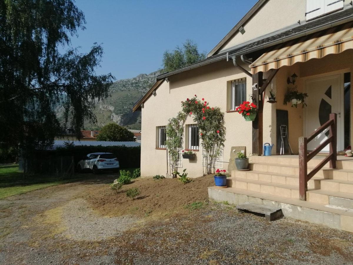 A La Joie De Vivre Chez L'Habitant Banat Exterior foto