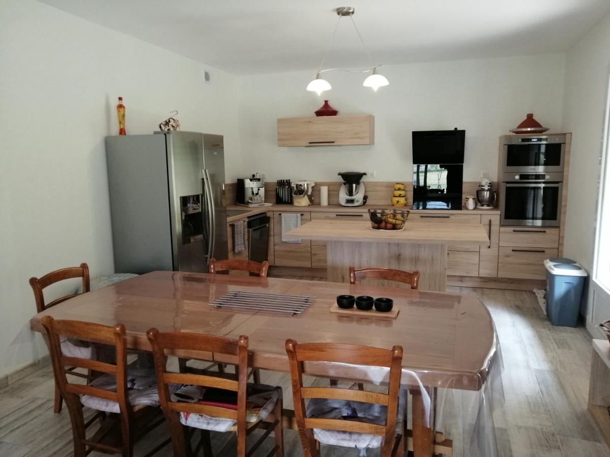 A La Joie De Vivre Chez L'Habitant Banat Exterior foto
