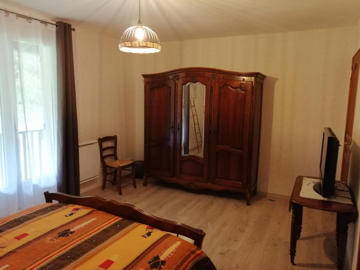 A La Joie De Vivre Chez L'Habitant Banat Exterior foto